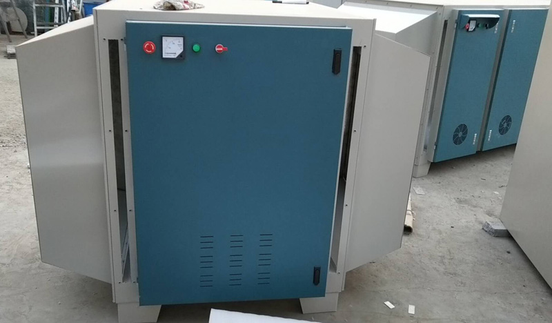 UV�����߻��b��